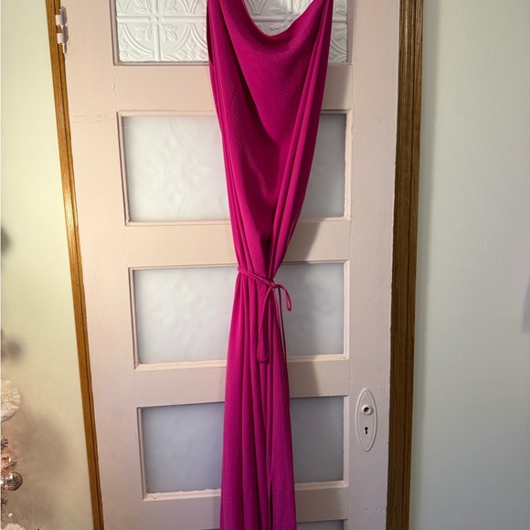 Vibrant Pink Maxi Dress - Picture 2 of 3